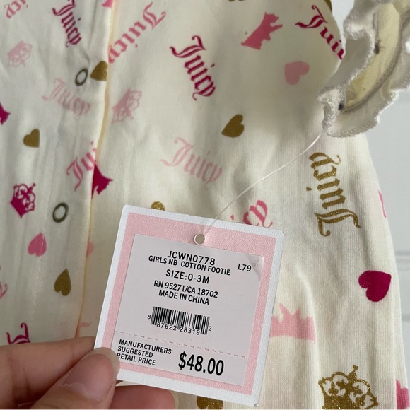 Juicy couture newborn footie pajamas. - Picture 5 of 6